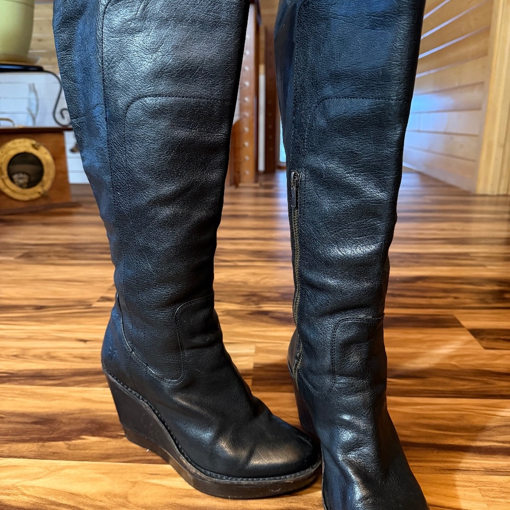 Frye Paige Wedge Black Leather Knee-high Boots Size 8.5M
